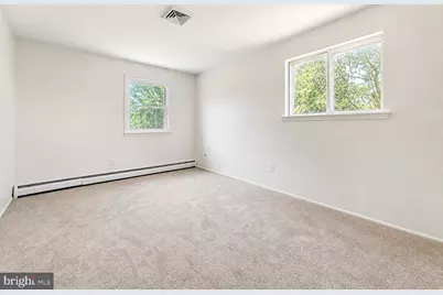 1045 Maykut Avenue, Collegeville, PA 19426 - Photo 20