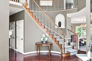 205 Hazeltine Cir, Blue Bell, PA 19422 - Photo 4