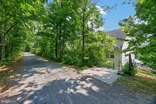 131 E 1st Ave, Collegeville, PA 19426 - Photo 34
