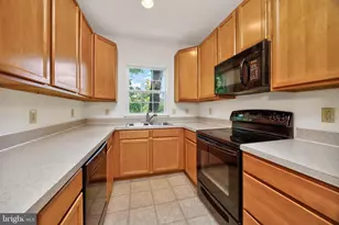 131 E 1st Ave, Collegeville, PA 19426 - Photo 6