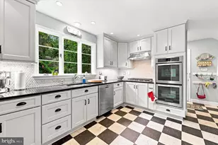 200 Ladbroke Rd, Bryn Mawr, PA 19010 - Photo 10