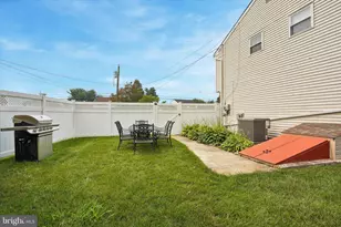 2027 Birchwood Dr, East Norriton, PA 19401 - Photo 24
