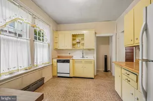 27 N Prospect Ave, West Norriton, PA 19403 - Photo 10