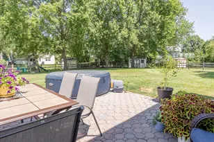 118 Abbey Ln, Telford, PA 18969 - Photo 18