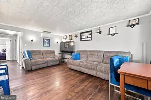 1307 Midland Rd, Conshohocken, PA 19428 - Photo 6
