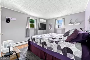 1307 Midland Rd, Conshohocken, PA 19428 - Photo 16