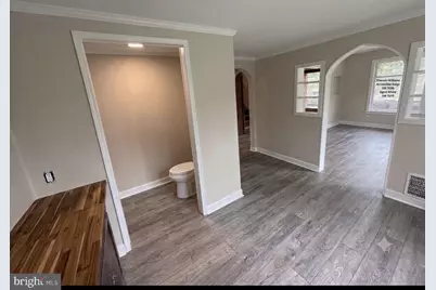 21 Perkiomen Avenue, Spring Mount, PA 19478 - Photo 8