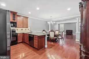 2463 Merri Claude Dr, Norristown, PA 19401 - Photo 4