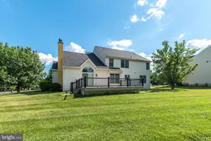 1 Crestwood Ct, Phoenixville, PA 19460 - Photo 8
