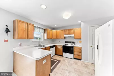 423 Larchwood Drive, Royersford, PA 19468 - Photo 16