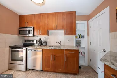 452 Rock Glen Drive, Wynnewood, PA 19096 - Photo 6