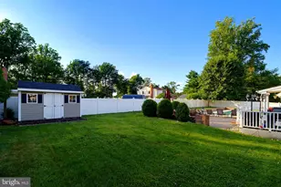 3930 Pond View Ln, Huntingdon Valley, PA 19006 - Photo 56