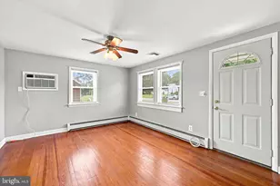 319 Clear Spring Rd, Lansdale, PA 19446 - Photo 2