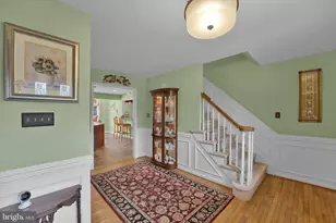847 Clover Dr, North Wales, PA 19454 - Photo 4