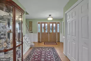 847 Clover Dr, North Wales, PA 19454 - Photo 2