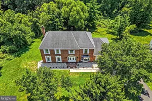 1843 Beacon Hill Dr, Dresher, PA 19025 - Photo 2