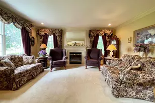 1 Eagleview Ln, Schwenksville, PA 19473 - Photo 4