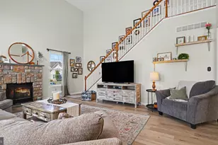 2011 Willowwood Dr, Royersford, PA 19468 - Photo 14