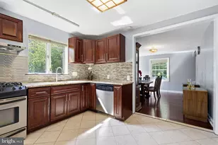 1102 Orleans Rd, Cheltenham, PA 19012 - Photo 12