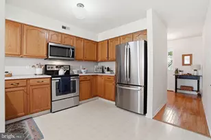 468 Berkshire Dr, Souderton, PA 18964 - Photo 2
