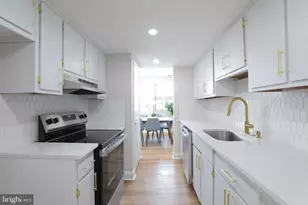 224 Holly Dr, King of Prussia, PA 19406 - Photo 8