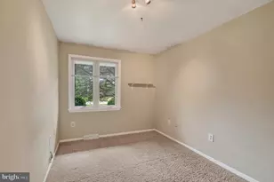 1381 Sumneytown Pike, Lansdale, PA 19446 - Photo 20