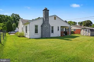 3013 Cottage Ln, East Norriton, PA 19401 - Photo 6