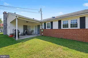 3013 Cottage Ln, East Norriton, PA 19401 - Photo 10