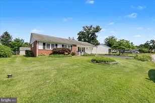 3013 Cottage Ln, East Norriton, PA 19401 - Photo 2