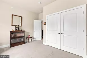 305 Whitemarsh Dr, Flourtown, PA 19031 - Photo 14