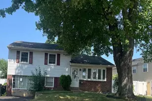 303 Willard Rd, Hatboro, PA 19040 - Photo 2