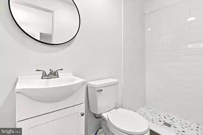 644 E Moore Street, Norristown, PA 19401 - Photo 6
