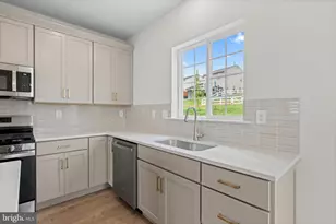 306 E Sawyer Ct, Royersford, PA 19468 - Photo 20