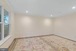 1045 Oak Ridge Dr, Horsham, PA 19044 - Photo 14