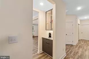 1045 Oak Ridge Dr, Horsham, PA 19044 - Photo 18