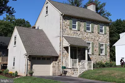 22 Carriage Lane, Norristown, PA 19401 - Photo 2