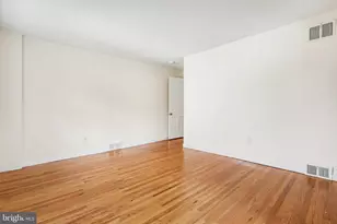 22 Carriage Ln, Norristown, PA 19401 - Photo 34