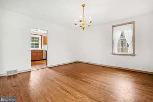 22 Carriage Ln, Norristown, PA 19401 - Photo 22