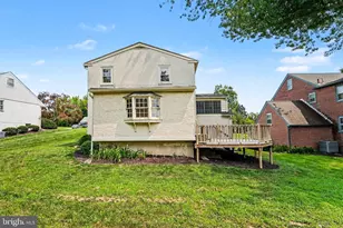 22 Carriage Ln, Norristown, PA 19401 - Photo 38