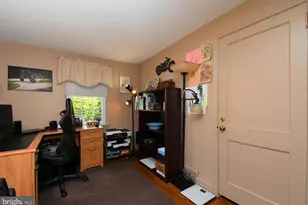 1031 Cardinal Rd, Norristown, PA 19403 - Photo 34