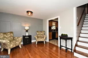 1031 Cardinal Rd, Norristown, PA 19403 - Photo 6