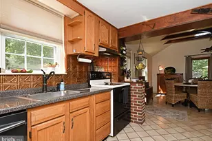 1031 Cardinal Rd, Norristown, PA 19403 - Photo 14