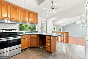 2002 Lenhart Rd, Hatfield, PA 19440 - Photo 10