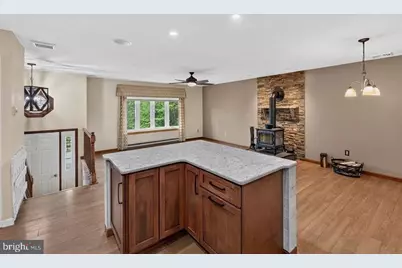 2161 Hollyberry Court, Pottstown, PA 19464 - Photo 8