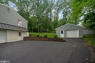 2161 Hollyberry Ct, Pottstown, PA 19464 - Photo 40