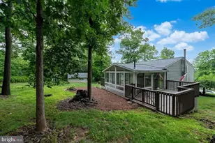 2161 Hollyberry Ct, Pottstown, PA 19464 - Photo 48