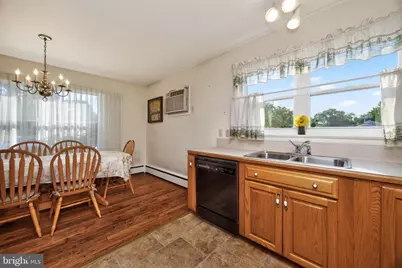 242 Grace Street, Pottstown, PA 19464 - Photo 8