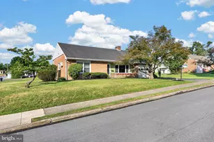 242 Grace St, Pottstown, PA 19464 - Photo 32