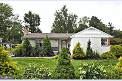 2828 Leon, Audubon, PA 19403 - Photo 2