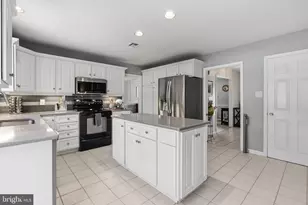 2429 Oakland Dr, West Norriton, PA 19403 - Photo 16